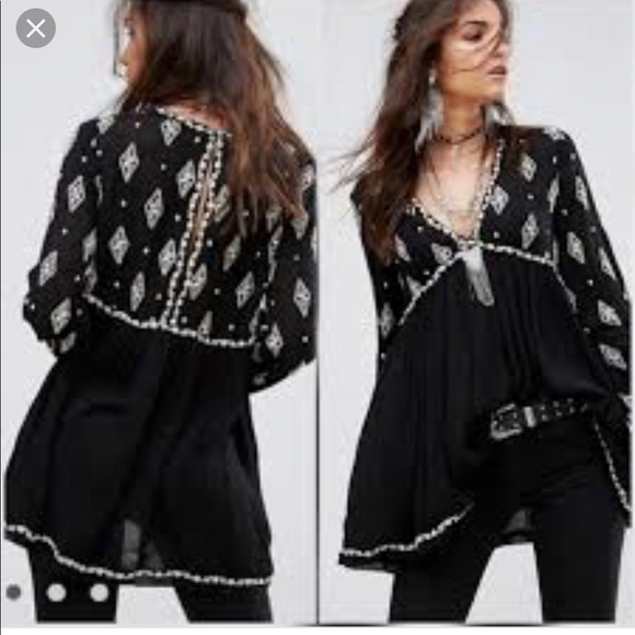 Free People Tops - Free People diamond embroidered top/dress